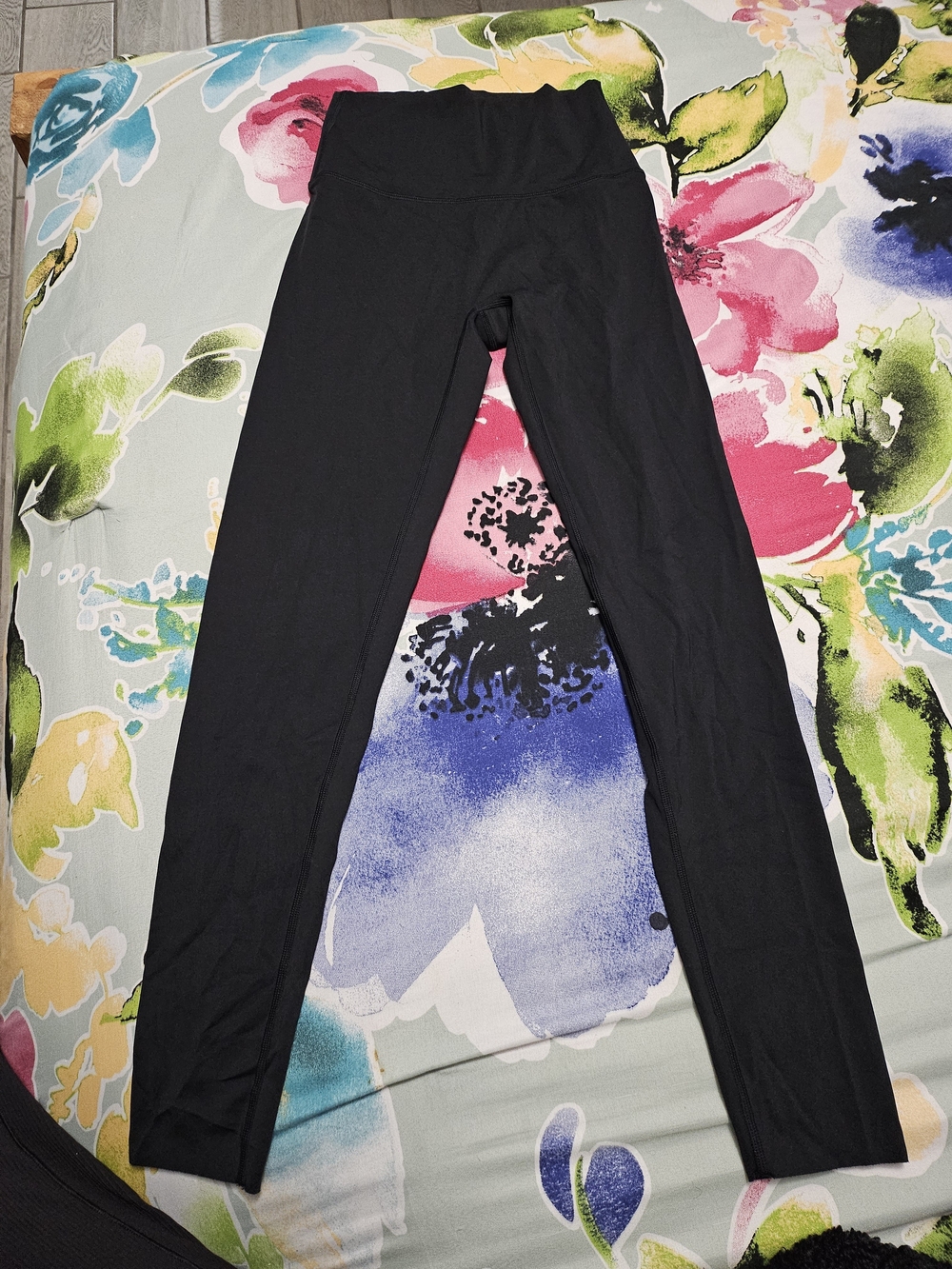 High-Rise Black Women's Leggings - Classic Everyday Fit